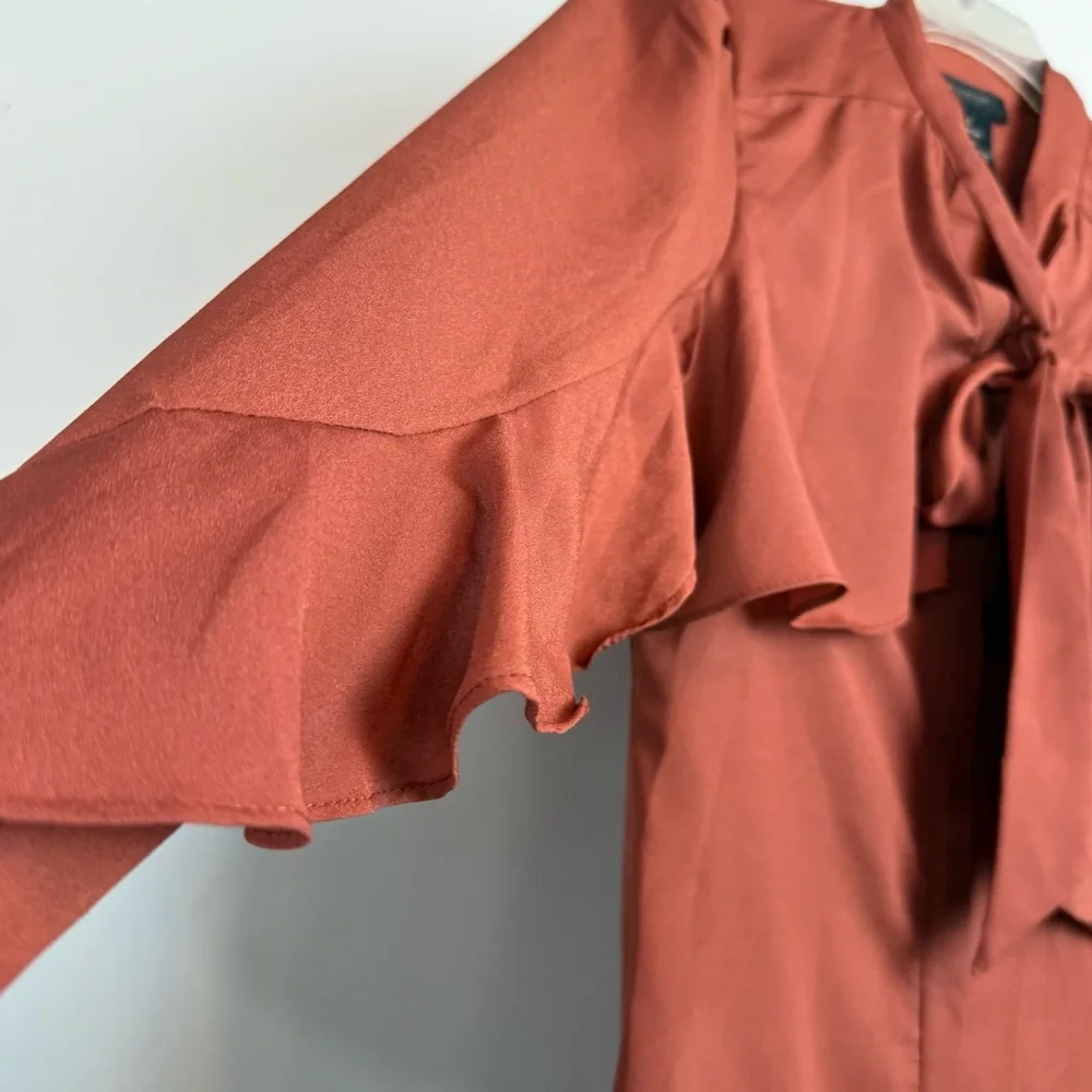 M M Couture Miss Me Rust Blouse w/Ruffle Chest & Smocked Sleeves & Bow Tie Sz M - Picture 6 of 14